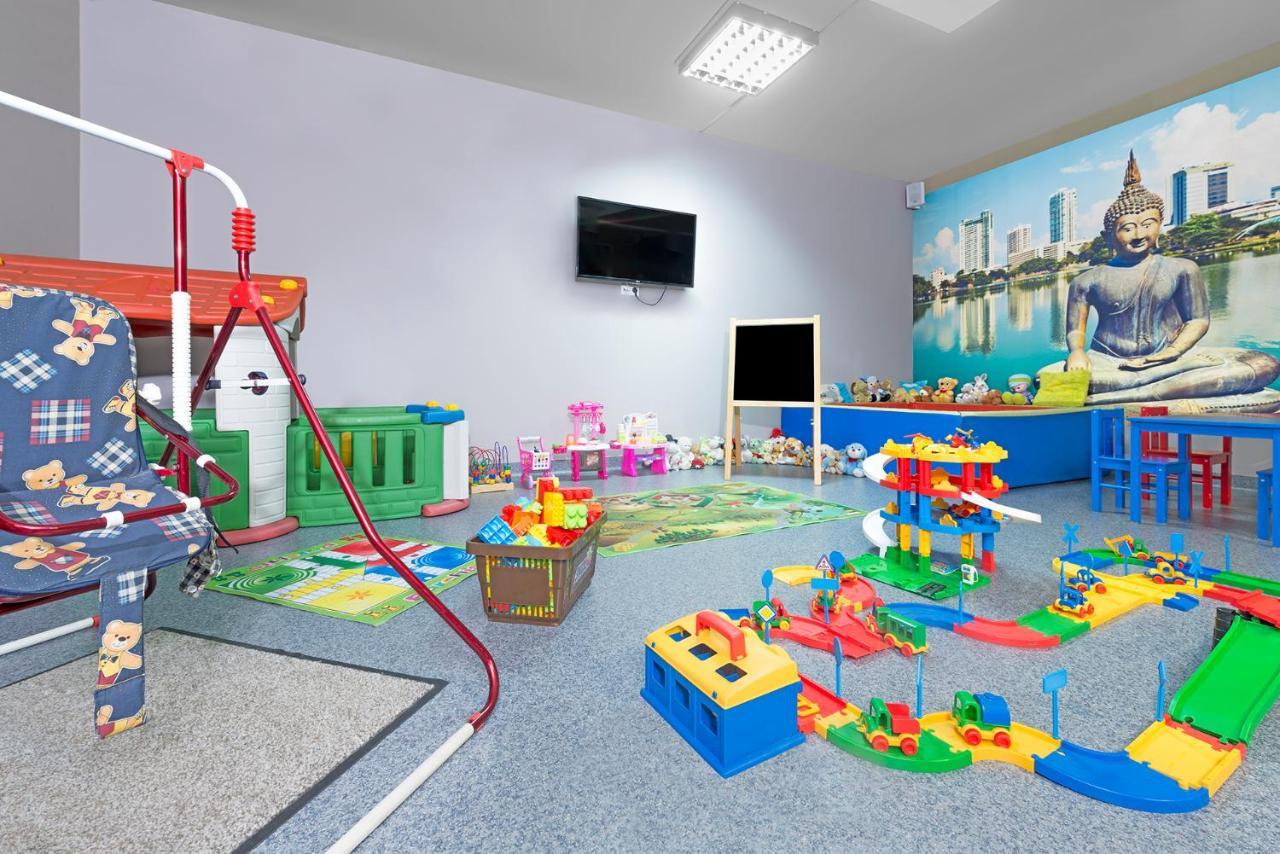 Hotel Olivia Medical Spa Skomielna Czarna Bagian luar foto