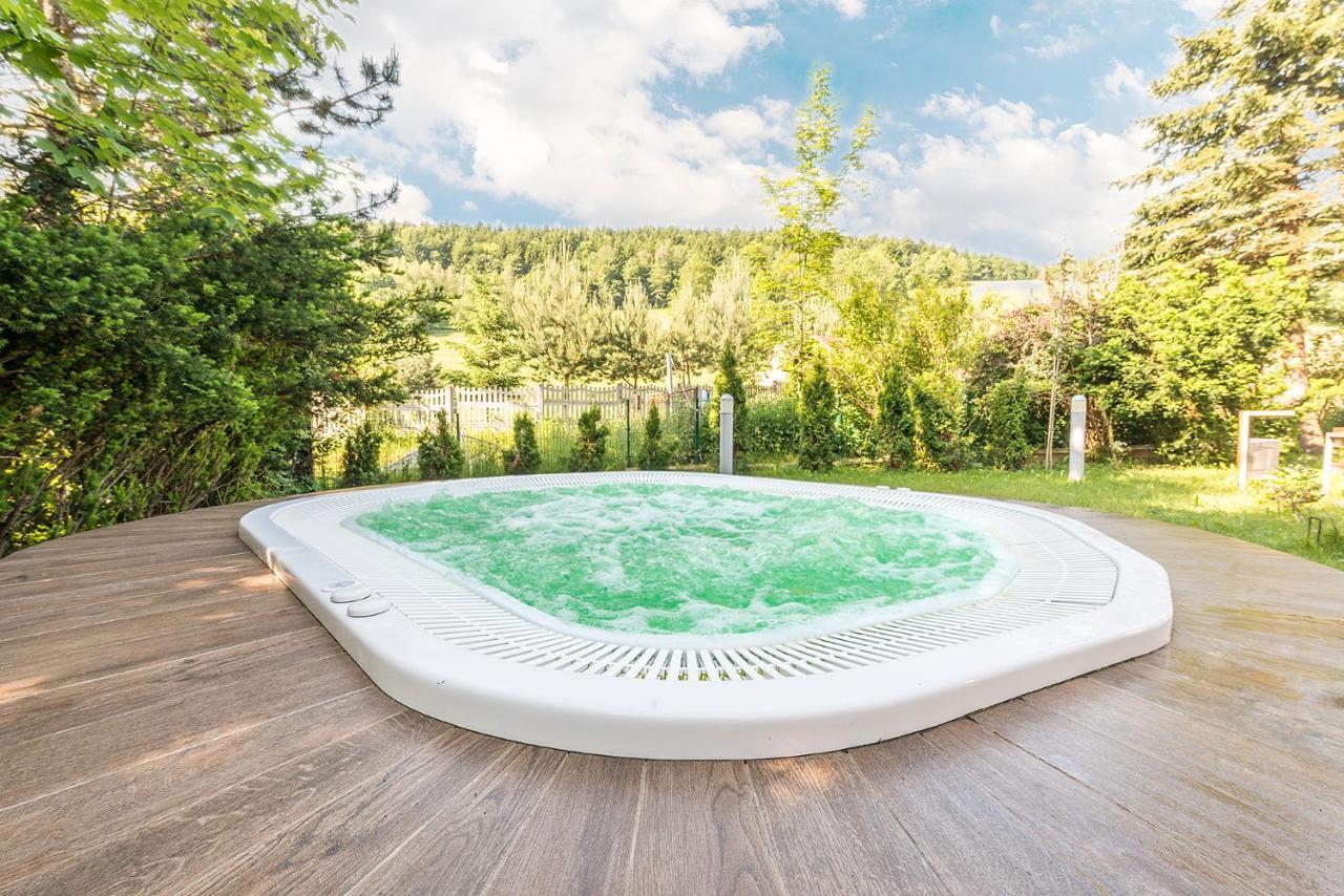 Hotel Olivia Medical Spa Skomielna Czarna Bagian luar foto