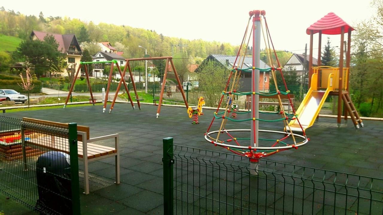 Hotel Olivia Medical Spa Skomielna Czarna Bagian luar foto