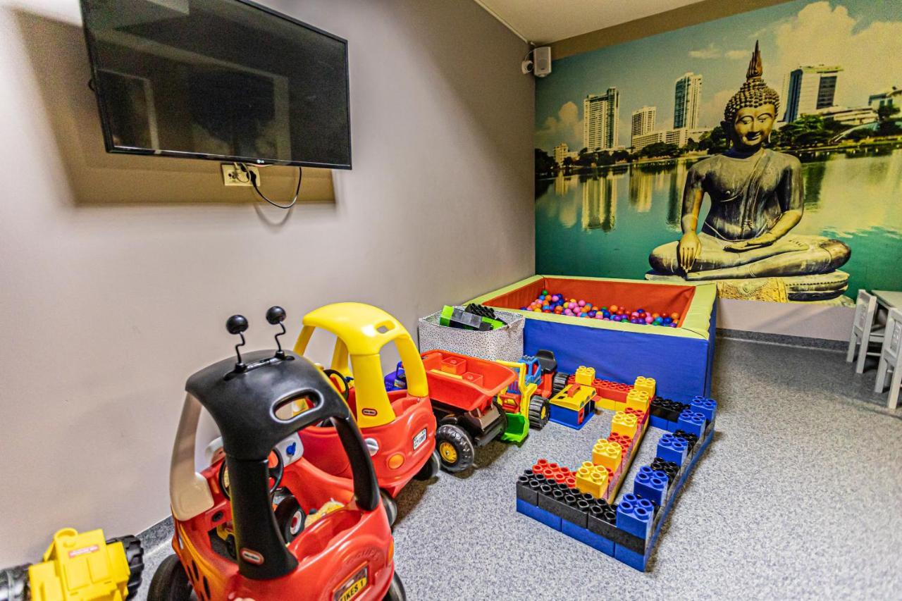 Hotel Olivia Medical Spa Skomielna Czarna Bagian luar foto