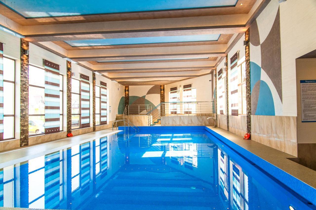 Hotel Olivia Medical Spa Skomielna Czarna Bagian luar foto